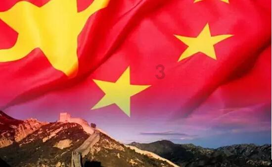 升空的愤怒奶奶